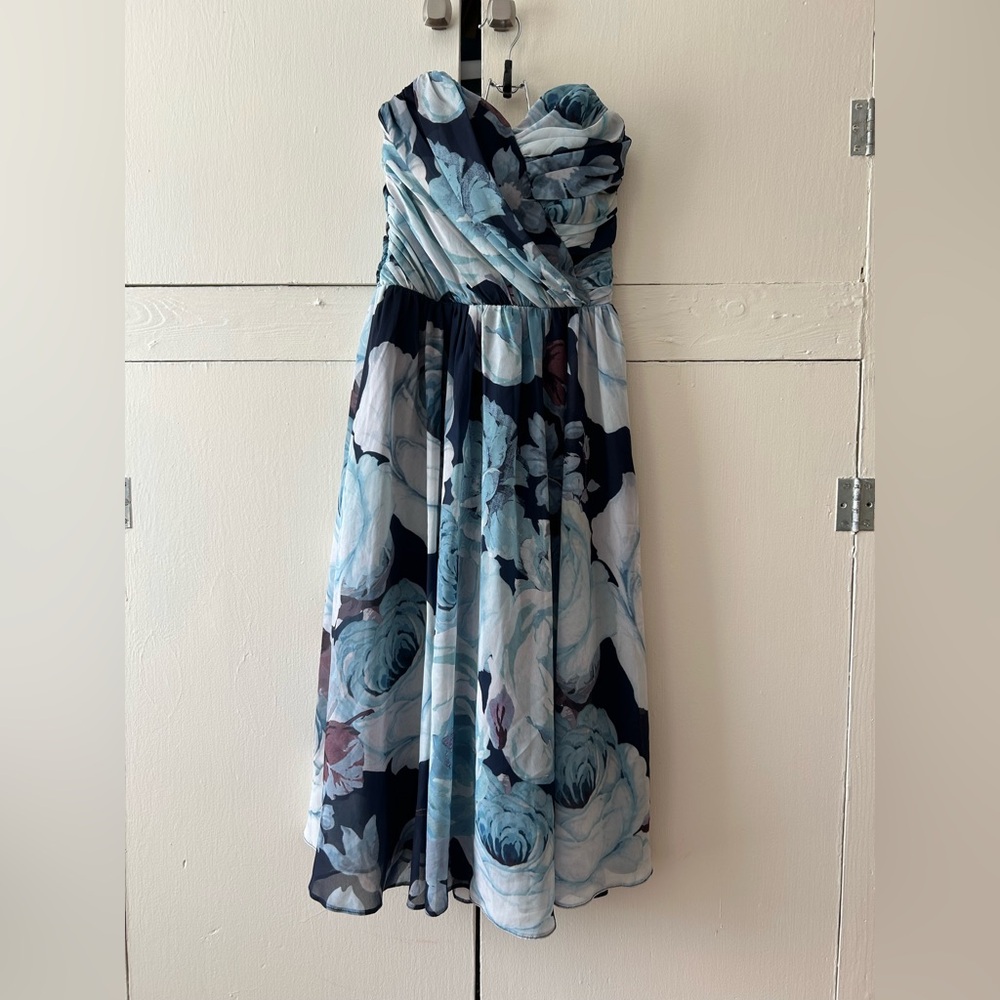 ASOS size 4 blue floral strapless formal dress wedding guest dance flowy
